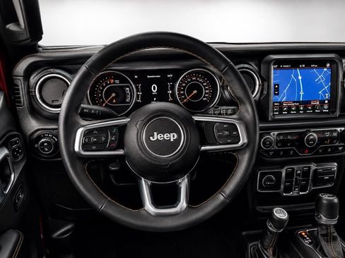 Used 2021 Jeep Gladiator Overland AWD/4WD image 21