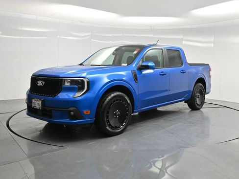 Used 2025 Ford Maverick Lobo image 56