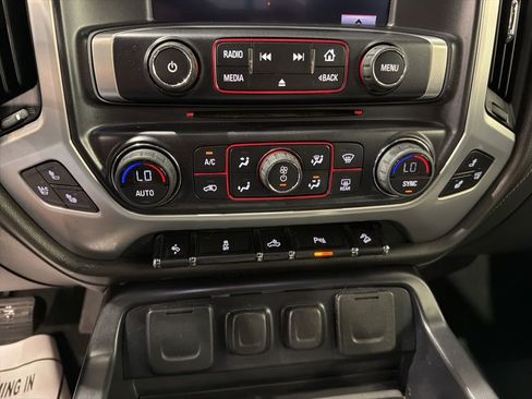 Used 2015 GMC Sierra 1500 SLT w/ SLT Crew Cab Value Package AWD/4WD image 15
