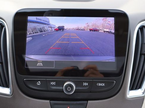 Used 2021 Chevrolet Malibu Premier image 15