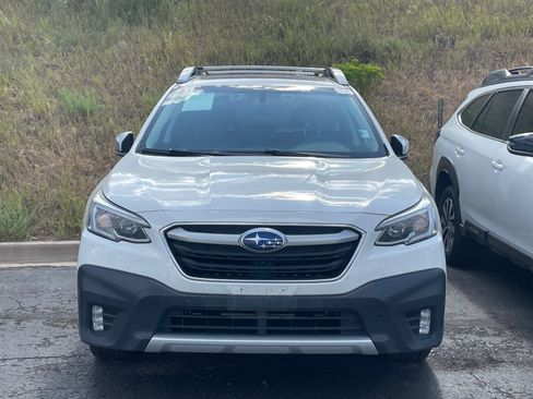 Used 2022 Subaru Outback Touring w/ Popular Package #2 AWD/4WD image 2