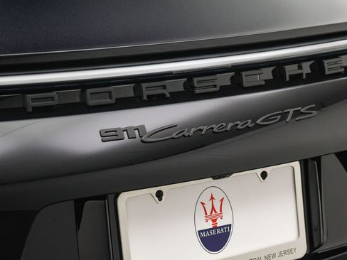 Used 2024 Porsche 911 Carrera S image 21