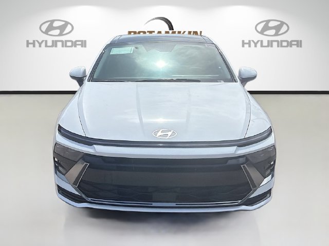 New 2026 Hyundai Sonata SEL FWD image 2