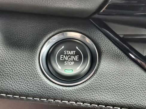 Used 2026 Buick Enclave Sport Touring w/ Power Package image 17