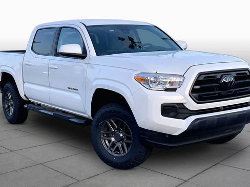 Used 2019 Toyota Tacoma SR AWD/4WD image 3