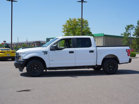 Used 2015 Ford F150 XL w/ Equipment Group 101A Mid AWD/4WD image 6