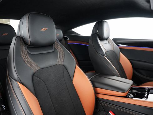 New 2026 Bentley Continental GT AWD/4WD image 31