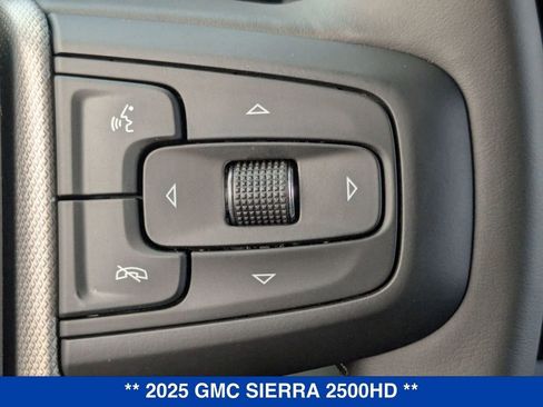 New 2025 GMC Sierra 2500 Denali w/ Denali Reserve Package image 19