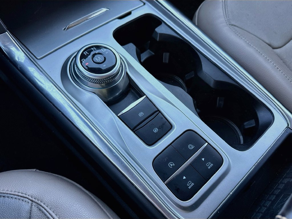Used 2020 Ford Explorer Limited RWD image 13