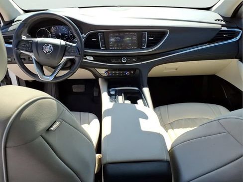 Used 2023 Buick Enclave Avenir w/ Avenir Technology Package AWD/4WD image 12