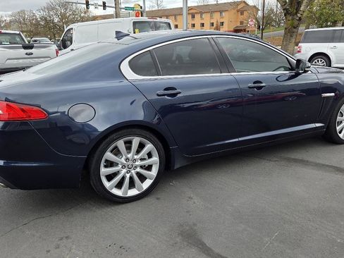 Used 2013 Jaguar XF 3.0 image 7