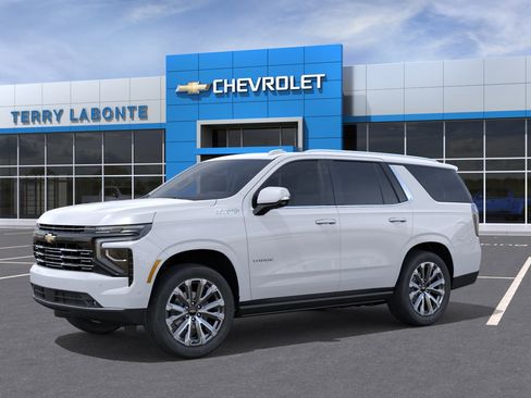 New 2026 Chevrolet Tahoe High Country AWD/4WD image 3