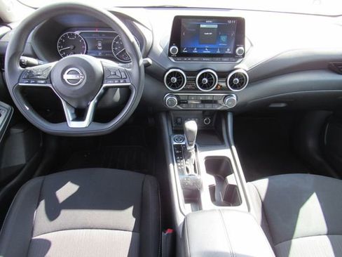 Certified 2024 Nissan Sentra SV FWD image 15