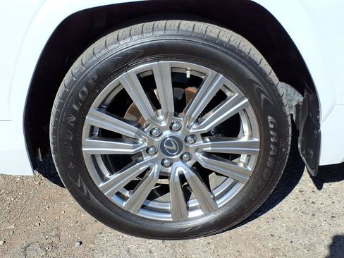 Used 2023 Lexus LX 600 4WD w/ Accessory Package (Z1) image 9