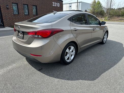 Used 2016 Hyundai Elantra Value Edition image 7