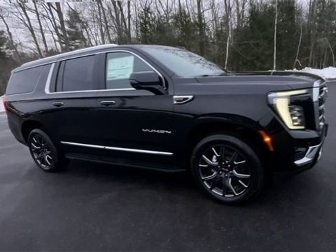 New 2026 GMC Yukon XL Elevation image 2