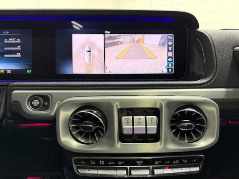 Used 2022 Mercedes-Benz G 63 AMG 4MATIC w/ AMG Performance Package image 32