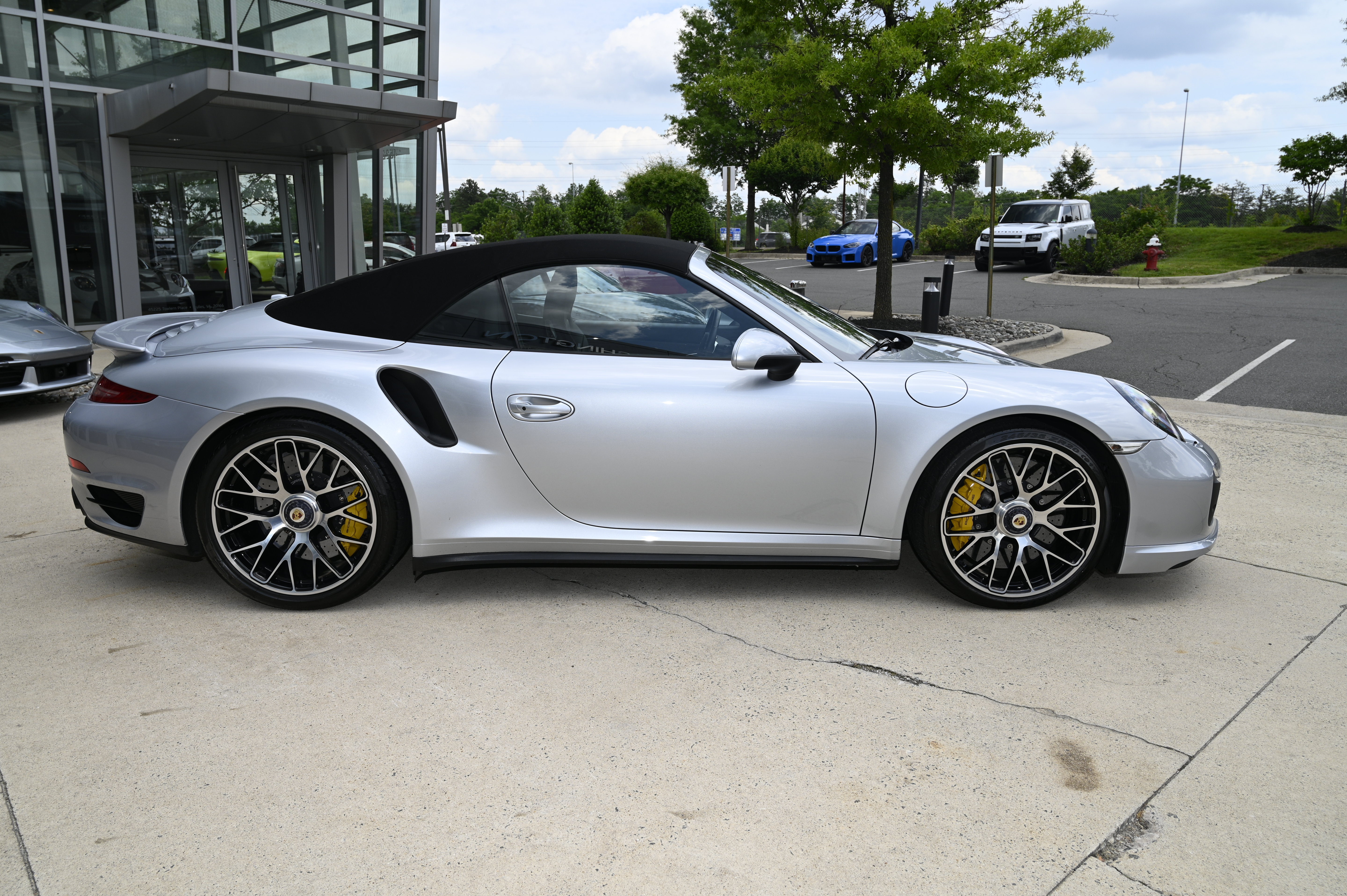 Used 2016 Porsche 911 Turbo S AWD/4WD image 4