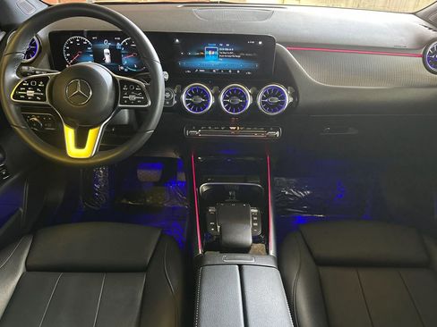 Certified 2023 Mercedes-Benz GLA 250 w/ Premium Package image 19