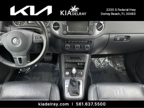 Used 2017 Volkswagen Tiguan Sport image 13