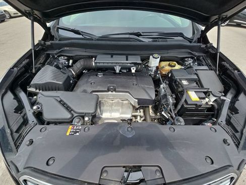 Used 2020 Buick Envision Essence AWD/4WD image 30