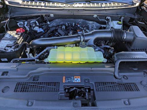 New 2025 Ford Expedition Max Active image 13