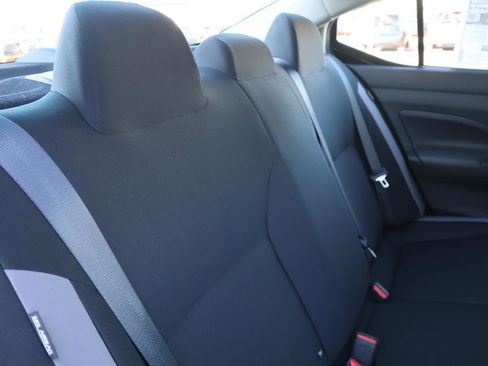 Used 2025 Nissan Versa S w/ Trunk Package image 35