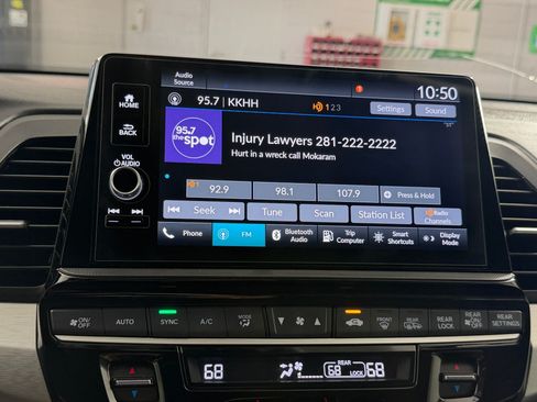 Certified 2025 Honda Odyssey EX-L image 18