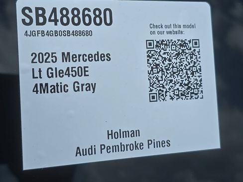 Used 2025 Mercedes-Benz GLE 450e 4MATIC image 35