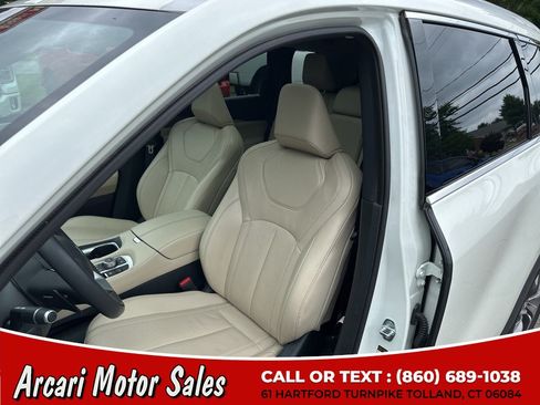 Used 2023 INFINITI QX60 Luxe w/ Cargo Package AWD/4WD image 16