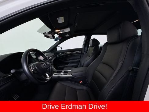 Used 2021 Honda Accord Sport image 6