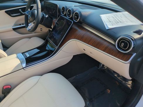 Certified 2024 Mercedes-Benz C 300 4MATIC Sedan image 35