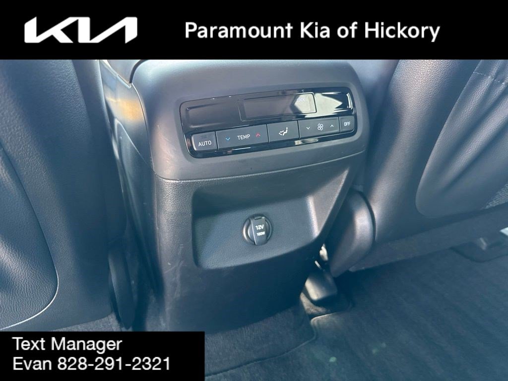 Used 2024 Hyundai Palisade SEL FWD image 17