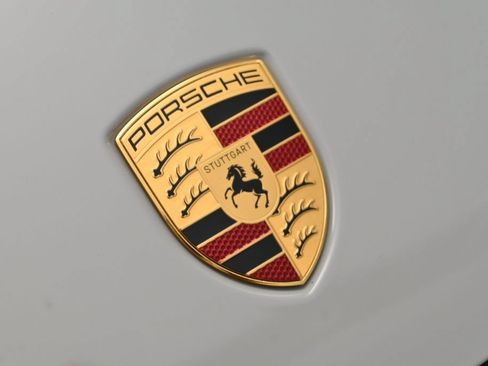 Certified 2025 Porsche Cayenne Turbo GT AWD/4WD image 42