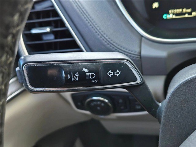 Used 2019 Lincoln Nautilus Select w/ Class II Trailer Tow Package FWD image 16