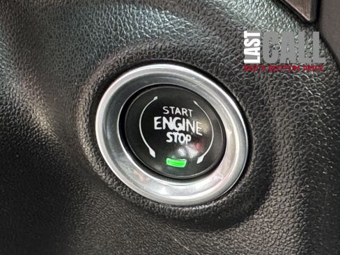 Used 2020 GMC Sierra 1500 AT4 w/ AT4 Premium Package image 23