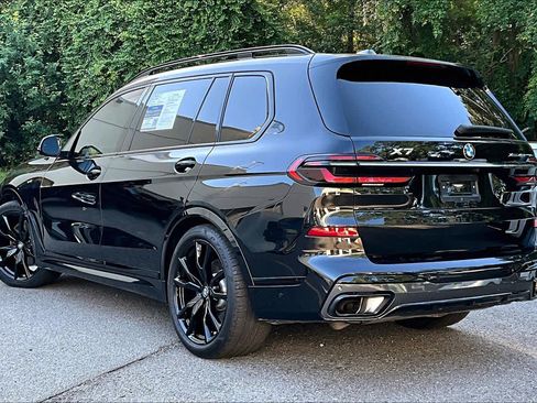 Certified 2023 BMW X7 xDrive40i w/ M Sport Package AWD/4WD image 12