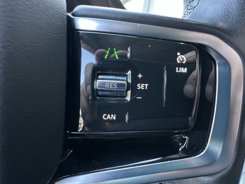 Certified 2022 Land Rover Range Rover Evoque SE AWD/4WD image 20