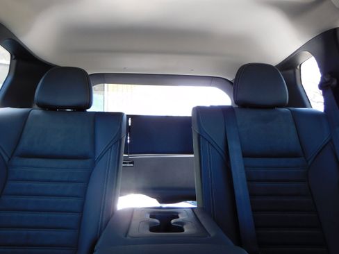 New 2025 Mitsubishi Outlander SE image 42