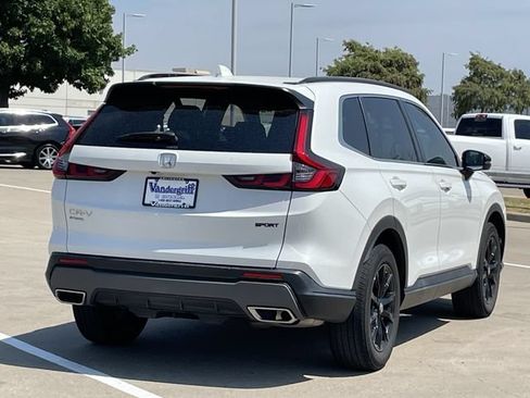 Used 2023 Honda CR-V Sport image 4