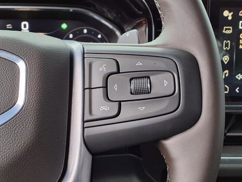 New 2026 GMC Sierra 1500 SLT image 12