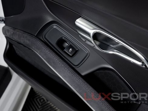 Used 2018 Porsche 718 Boxster GTS image 48