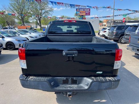 Used 2012 Toyota Tundra 4x4 CrewMax image 6