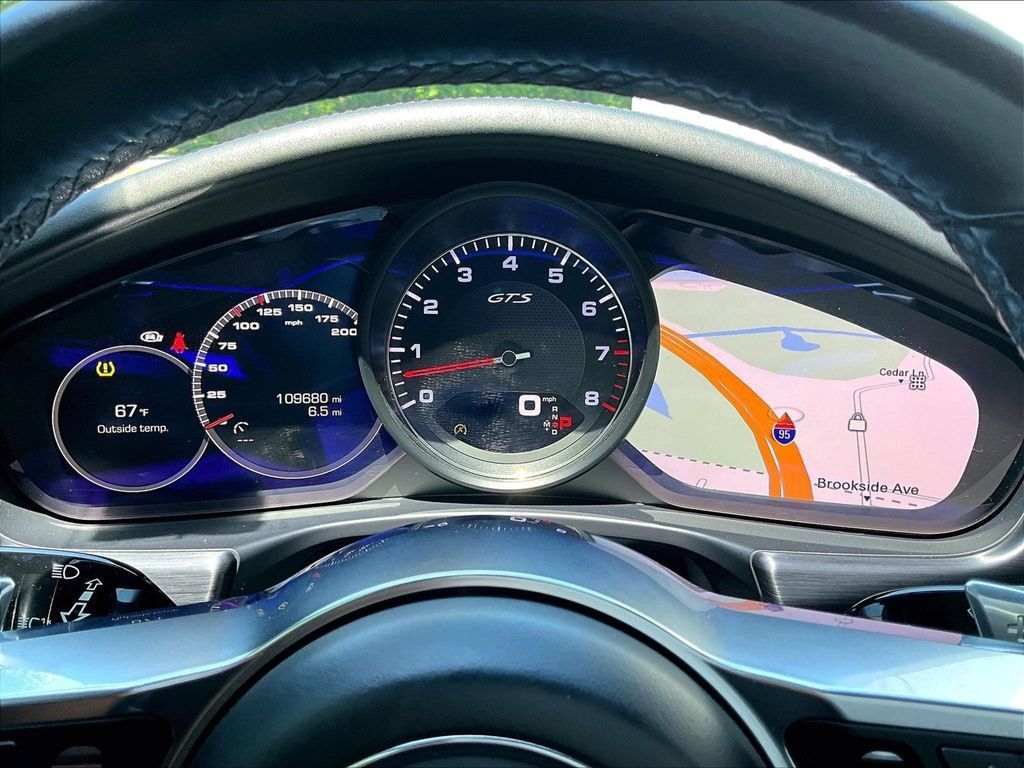 Used 2019 Porsche Panamera GTS AWD/4WD image 25