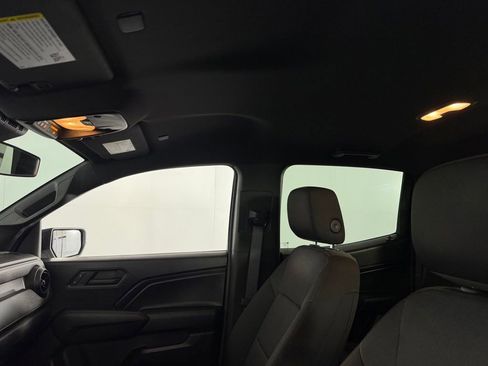 Used 2023 Chevrolet Colorado W/T RWD image 22