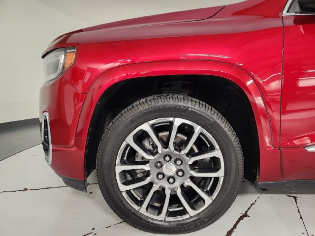 Used 2021 GMC Acadia Denali w/ Denali Technology Package FWD image 11