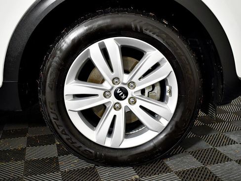 Used 2019 Kia Sportage LX image 38