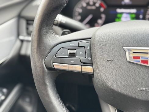 Certified 2022 Cadillac CT4 Luxury w/ Sun And Sound Package image 29