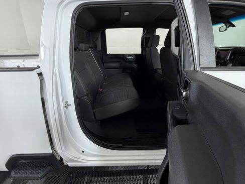 Used 2022 Chevrolet Silverado 2500 LT w/ Fleet Comfort Package AWD/4WD image 5
