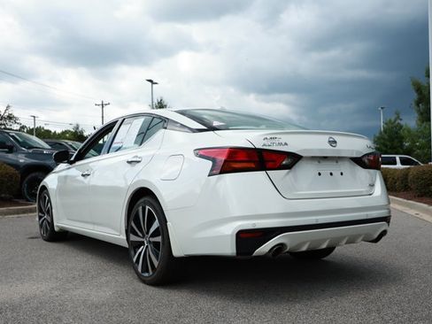 Used 2019 Nissan Altima 2.5 Platinum AWD/4WD image 8
